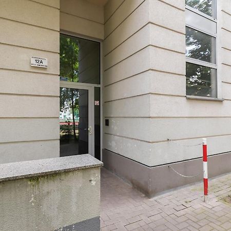 Elektoralna 12A - Colorful Apartment With Balcony By Noclegi Renters Warsawa Bagian luar foto