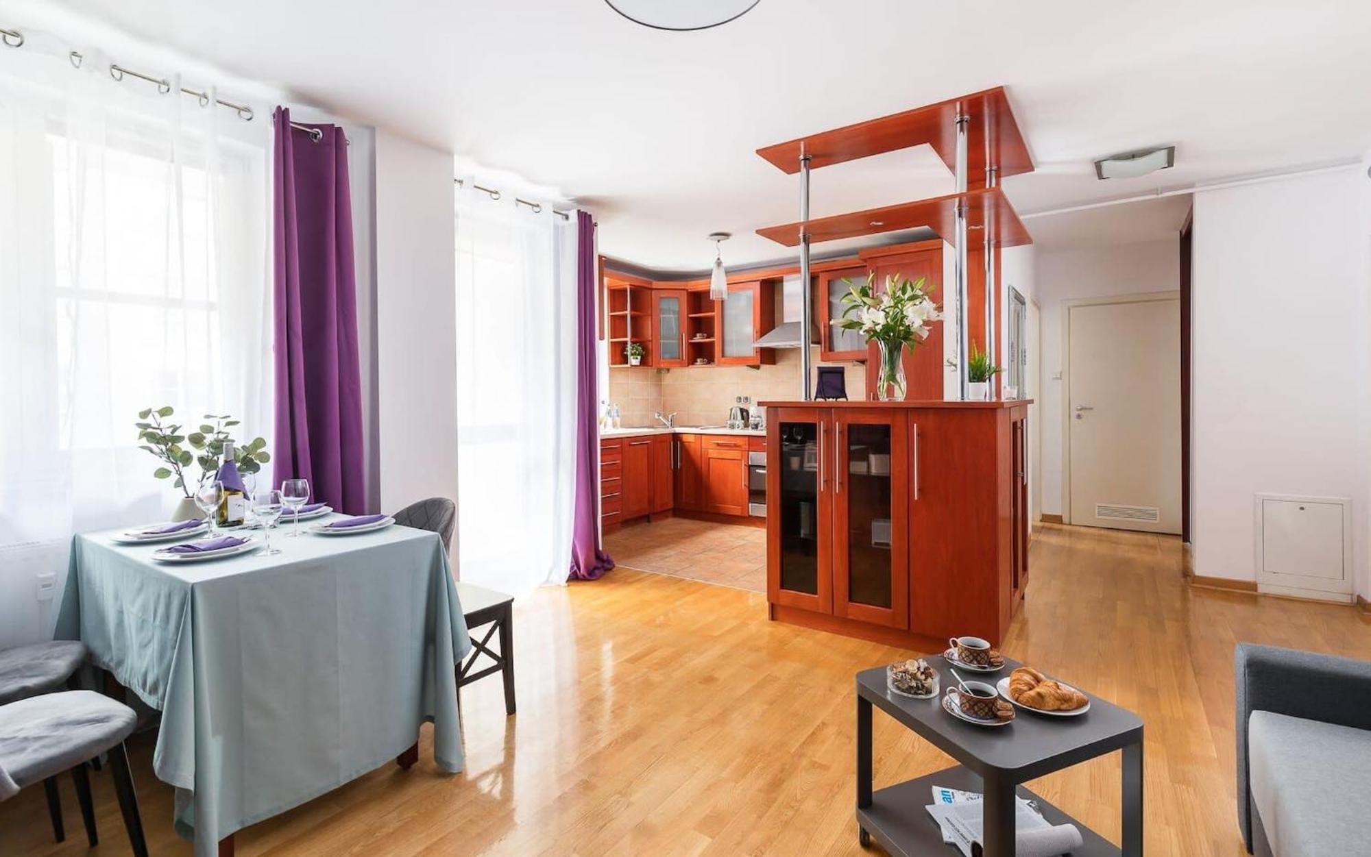 Elektoralna 12A - Colorful Apartment With Balcony By Noclegi Renters Warsawa Bagian luar foto