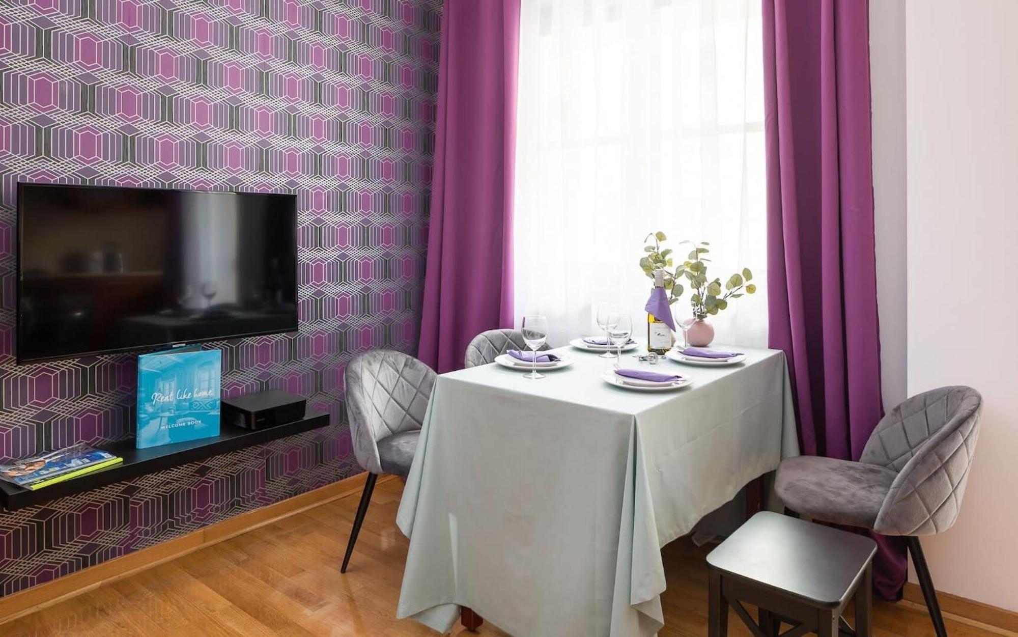 Elektoralna 12A - Colorful Apartment With Balcony By Noclegi Renters Warsawa Bagian luar foto